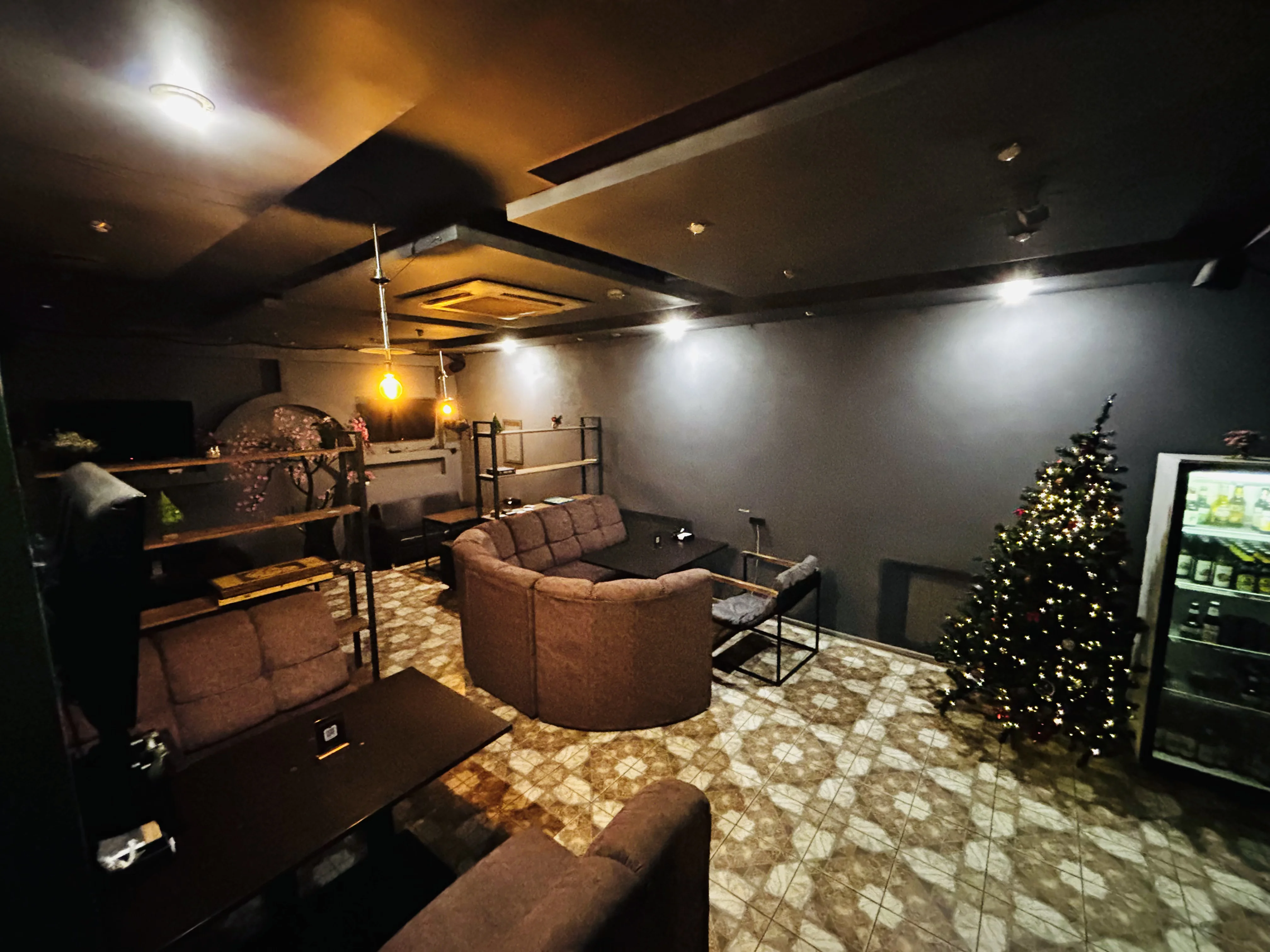 Игровой Зал